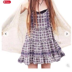 Brandy Melville JADA purple and White Floral Dress, OS